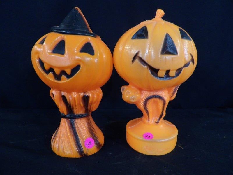SMALL EMPIRE PUMPKING BLOW MOLDS (1 of 5)