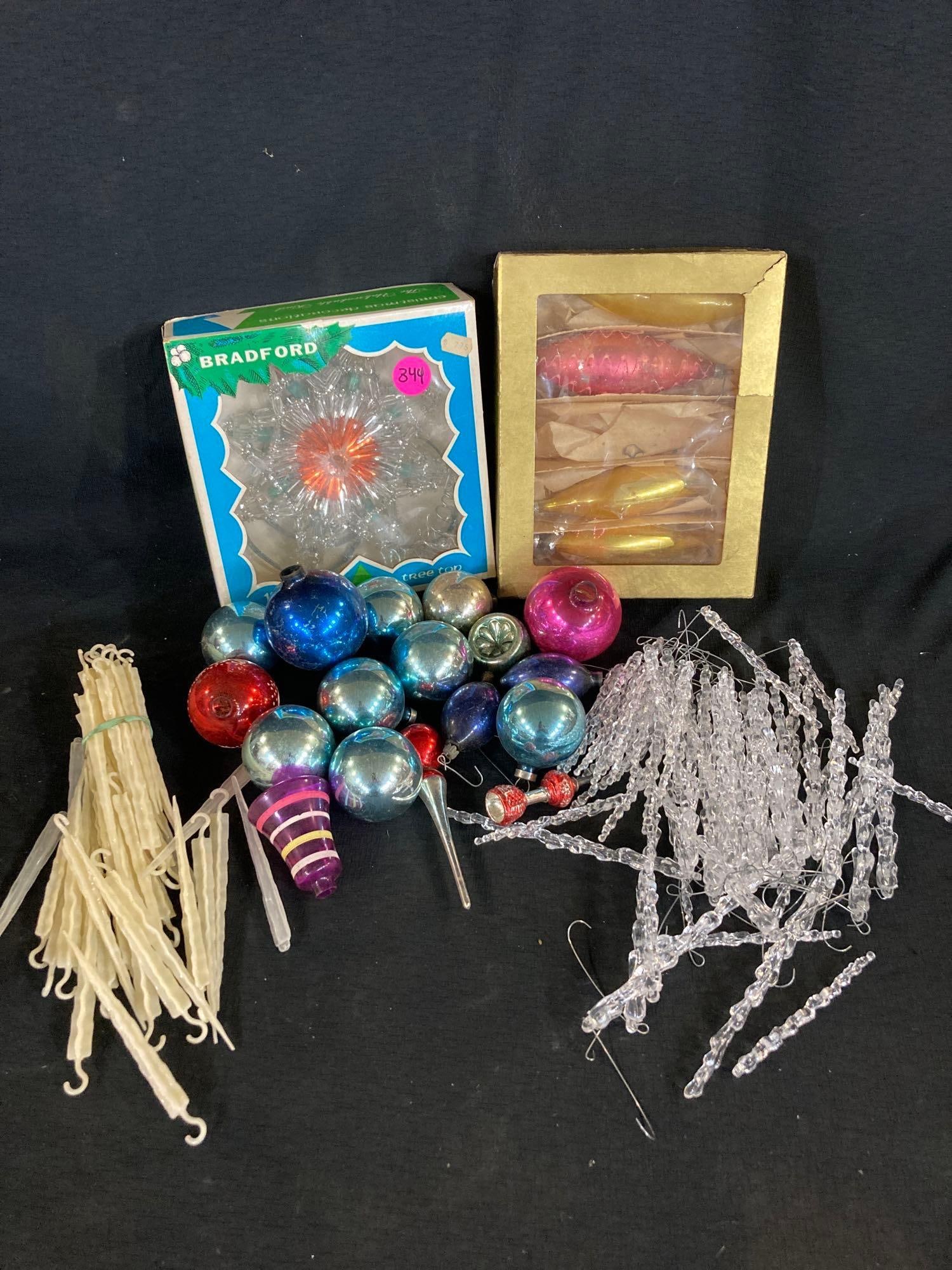 LIGHTED TREE STAR, ICICLE, & GLASS ORNAMENTS (1 of 7)