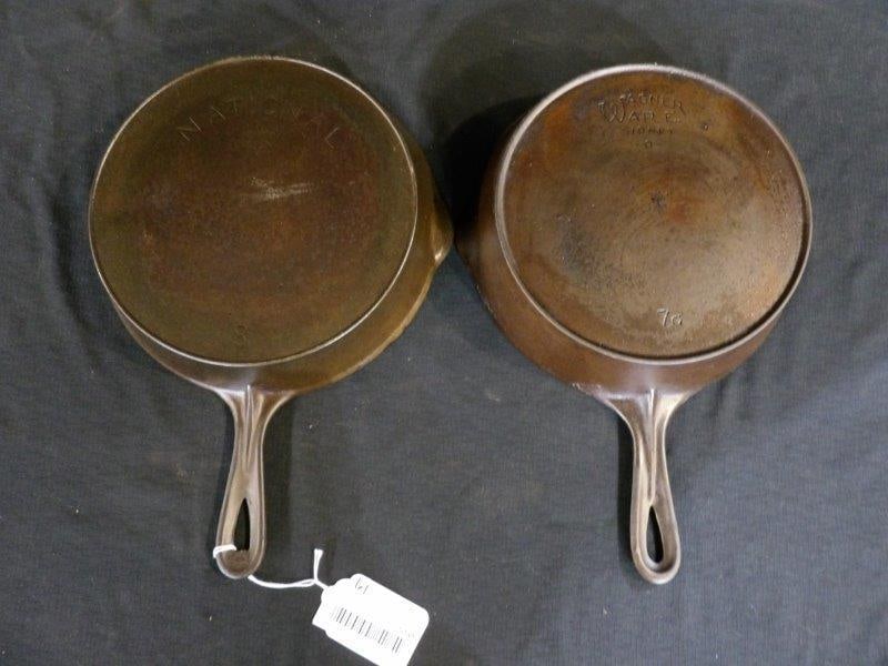 National & Wagner Ware Skillets: Wagner Ware #7 Sidney with heat ring. National star skillet #8. Both clean skillets.