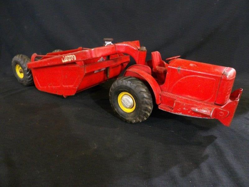 Vintage Doepke Heiliner Scale Model Scraper Earth Mover (1 of 9)