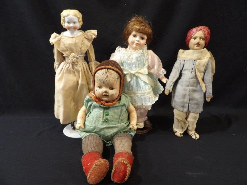 Lot of 4 Early Dolls Inc. German Modified Flat Top China Doll (1 of 19)