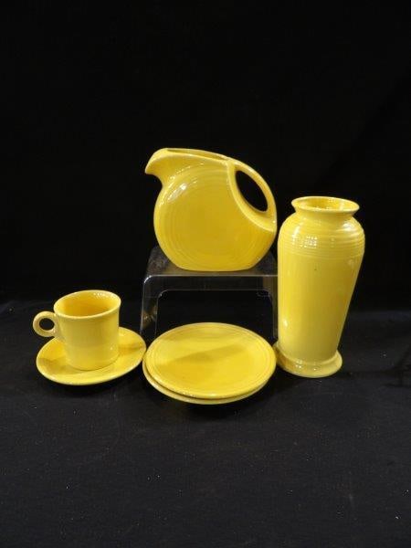 FIESTA WARE RETIRED YELLOW DISHES (1 of 5)