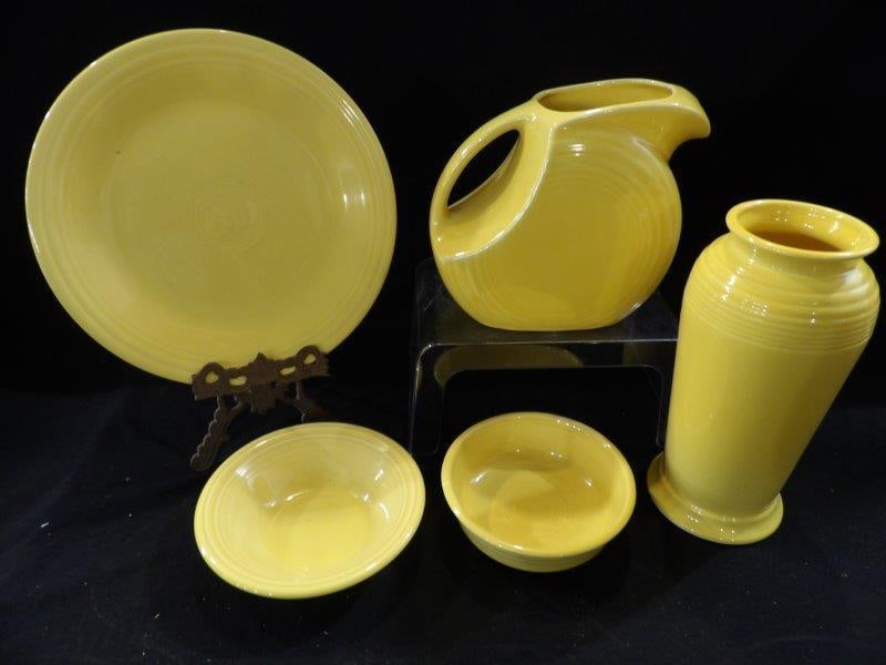 FIESTA WARE RETIRED YELLOW DISHES (1 of 5)