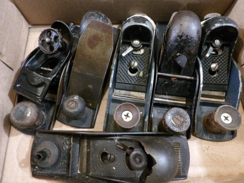 6 SMALL PLANES (1 of 4)