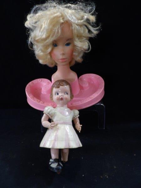 1940S & 1970S VINTAGE DOLLS: 1971 MATTEL BARBIE HAIR SHOP HEAD, 1940S IRWIN WIND UP SKATER DOLL