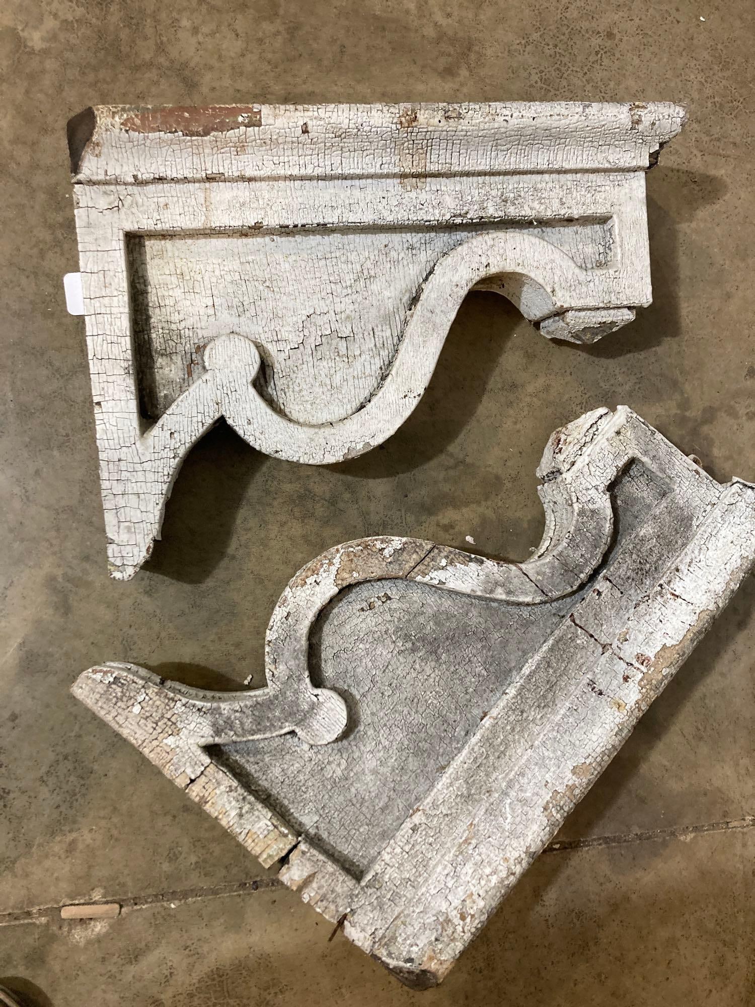 WOODEN CORBELS: 22 X 16 X 6, CHIPPY PAINT.