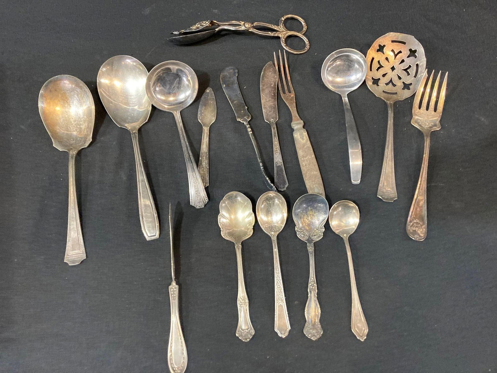 STAINLESS AND SILVER PLATED UTENSILS (1 of 5)