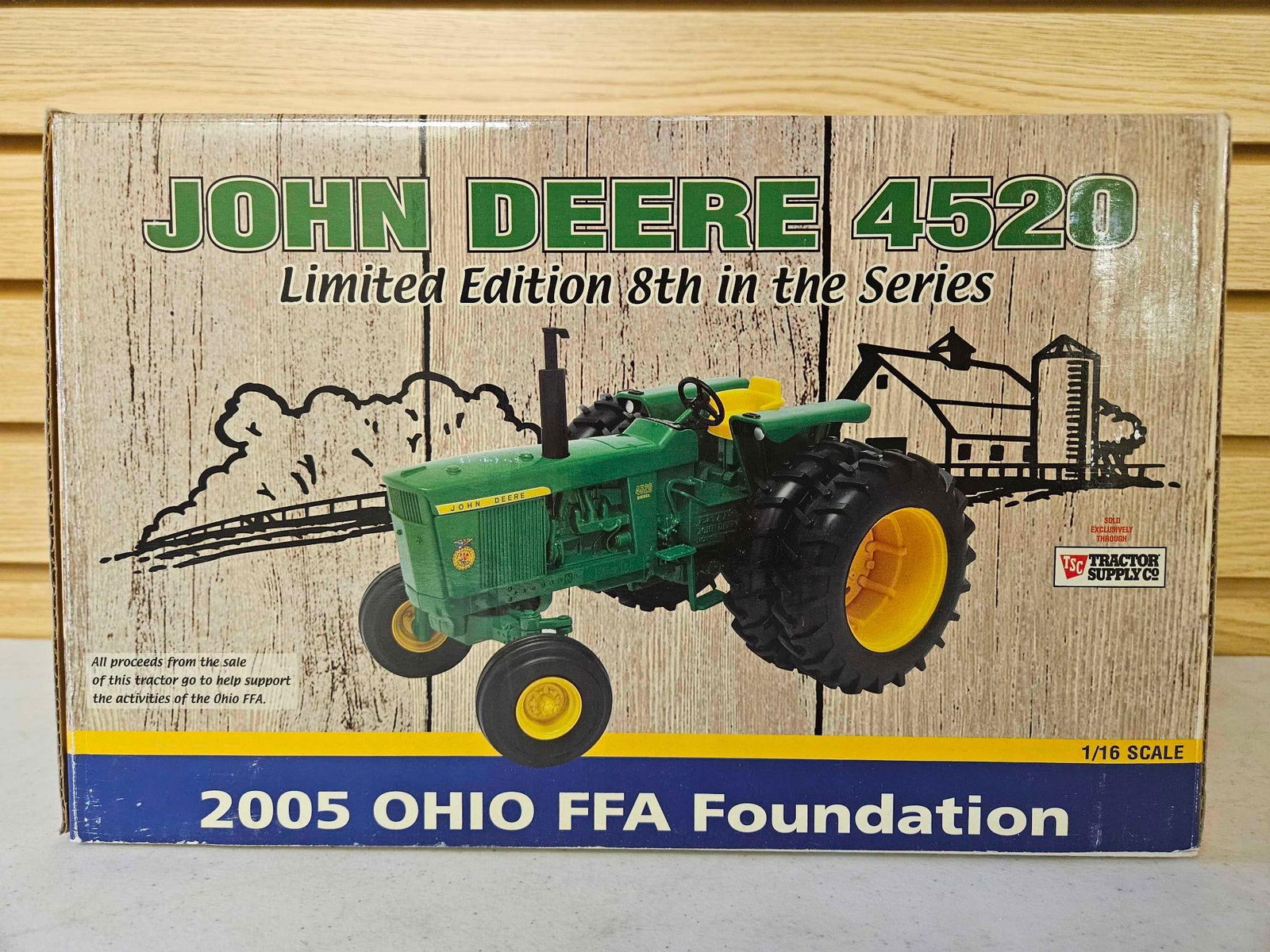 John Deere 4520 Limited Editionn 8th in Series 2005 Ohio FFA Foundation Tractor: 1/16 Scale