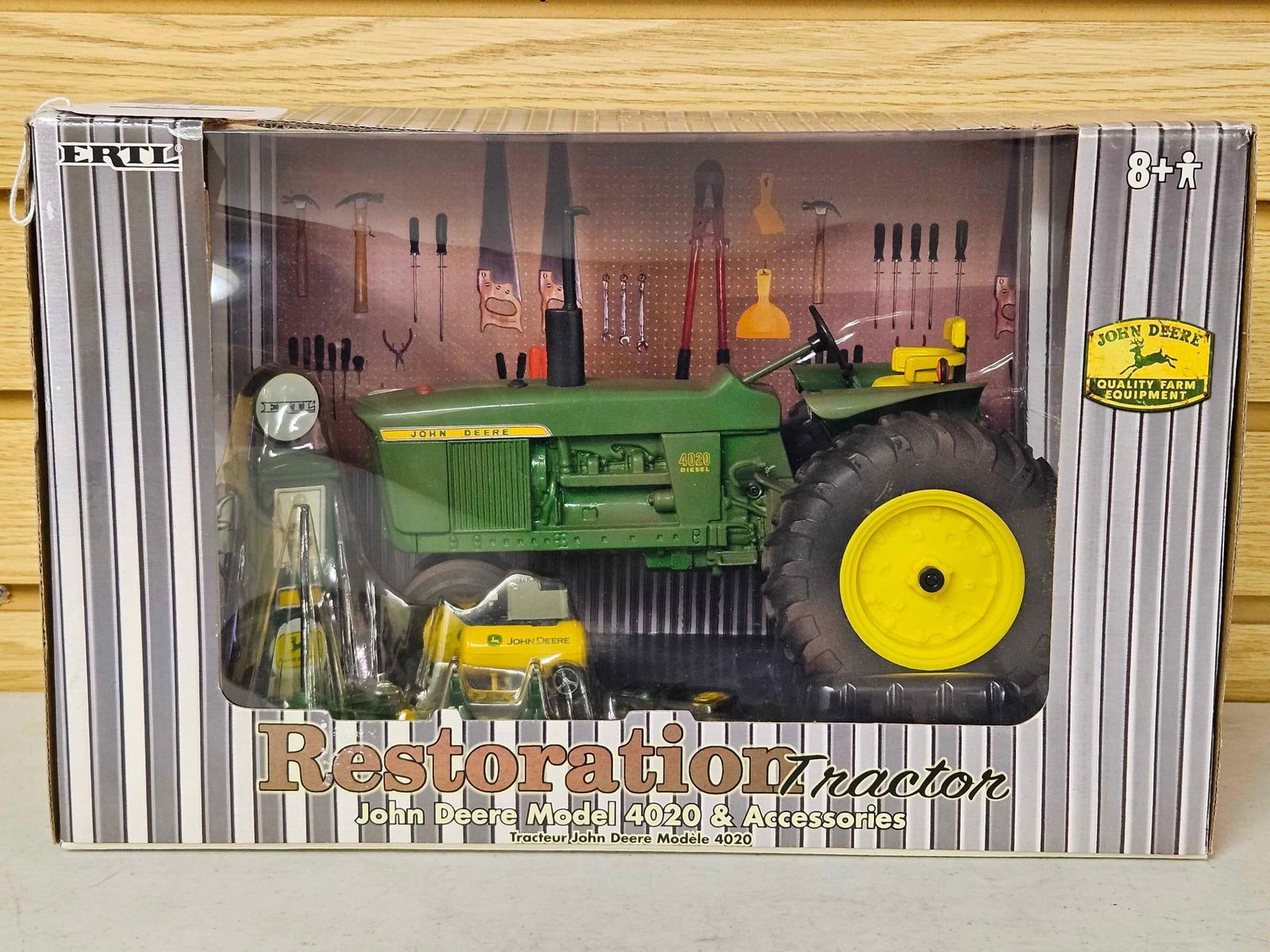 John Deere Model 4020 Restoration Tractor w/ Shop Accessories: 1/16 Scale