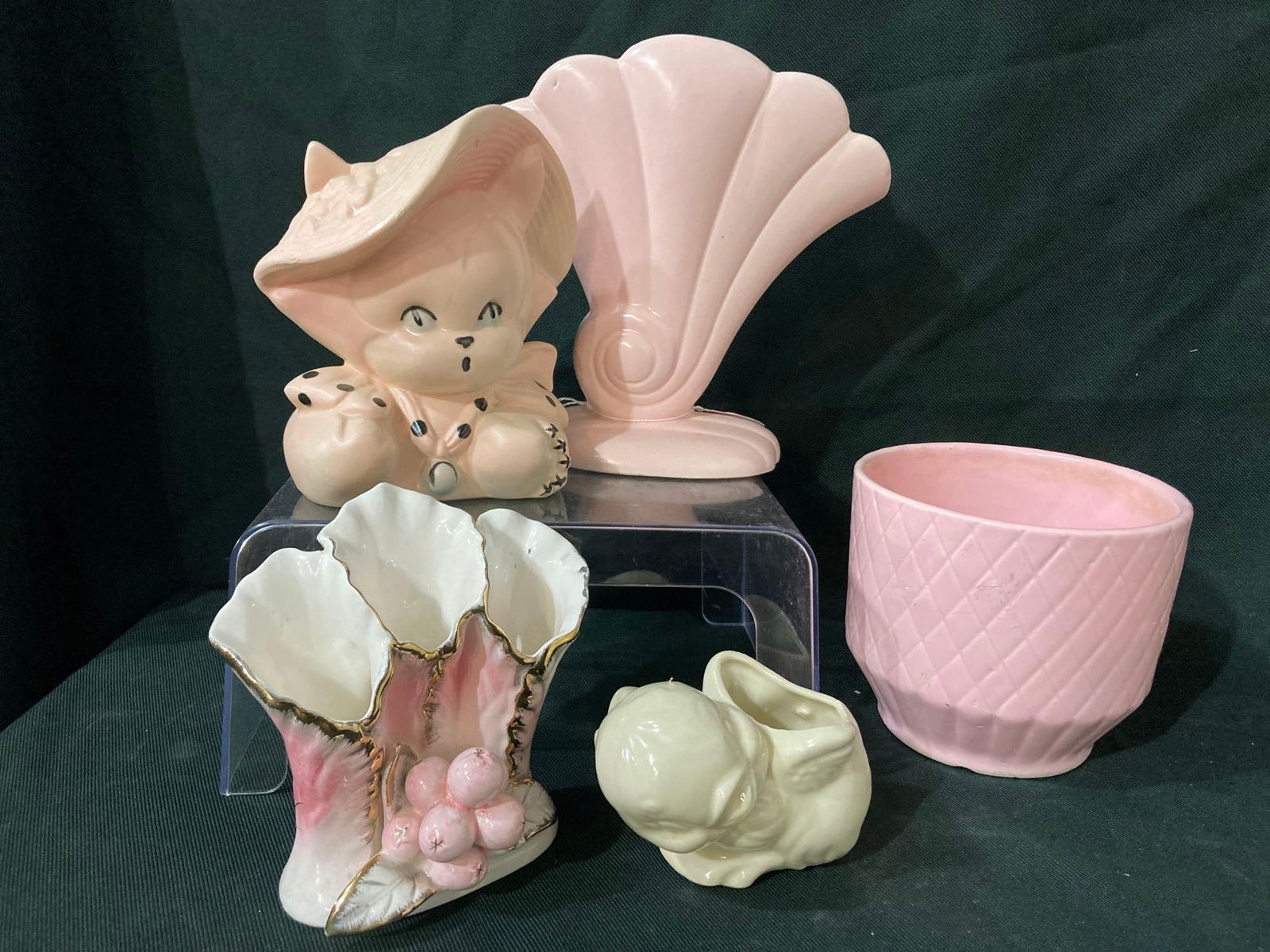 PASTEL PINK PLANTERS (1 of 10)