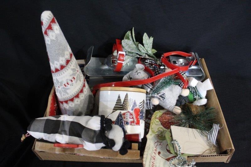 ARCO SNOW SKI SKATES & DECOR: WOOD SIGN, FLANNEL TREE, ORNAMENTS AND MORE