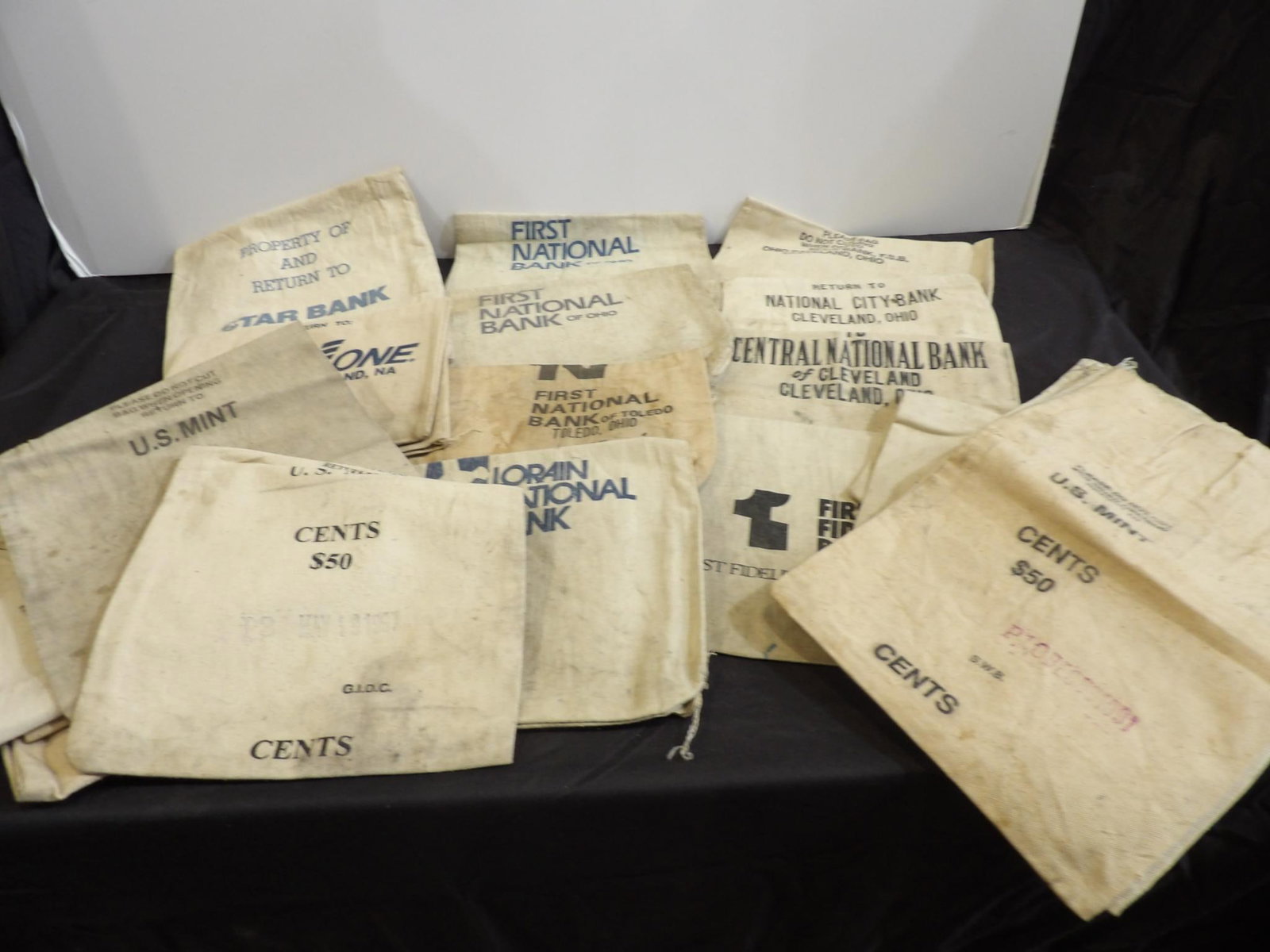 AKRON & CLEVELAND MINT MONEY SACKS: PEOPLE BANK, NATIONAL CITY BANK, OHIO SAVINGS BANK AND MORE LOCAL BANKS