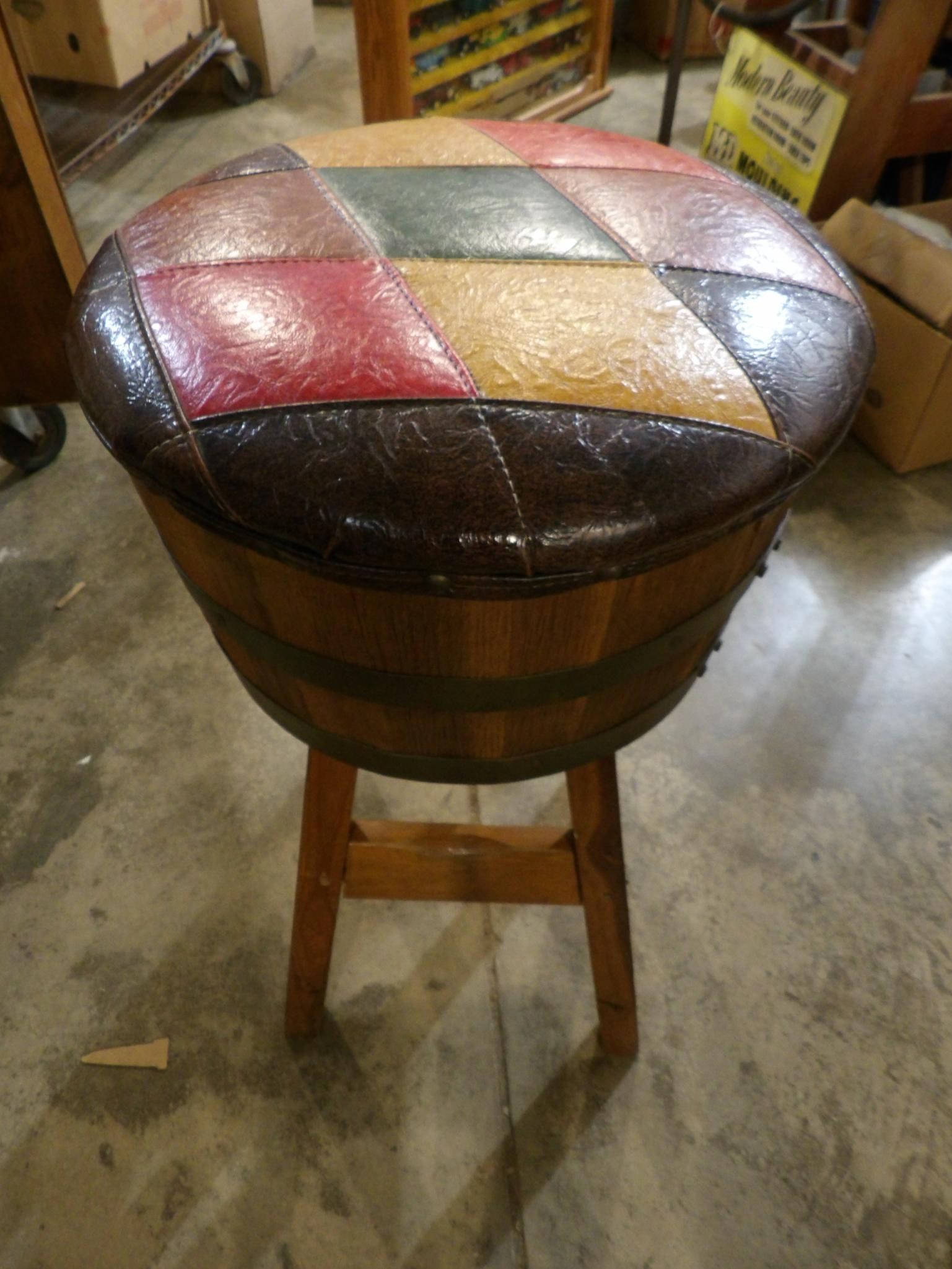 BARREL BAR STOOL W LEATHER TOP (1 of 4)