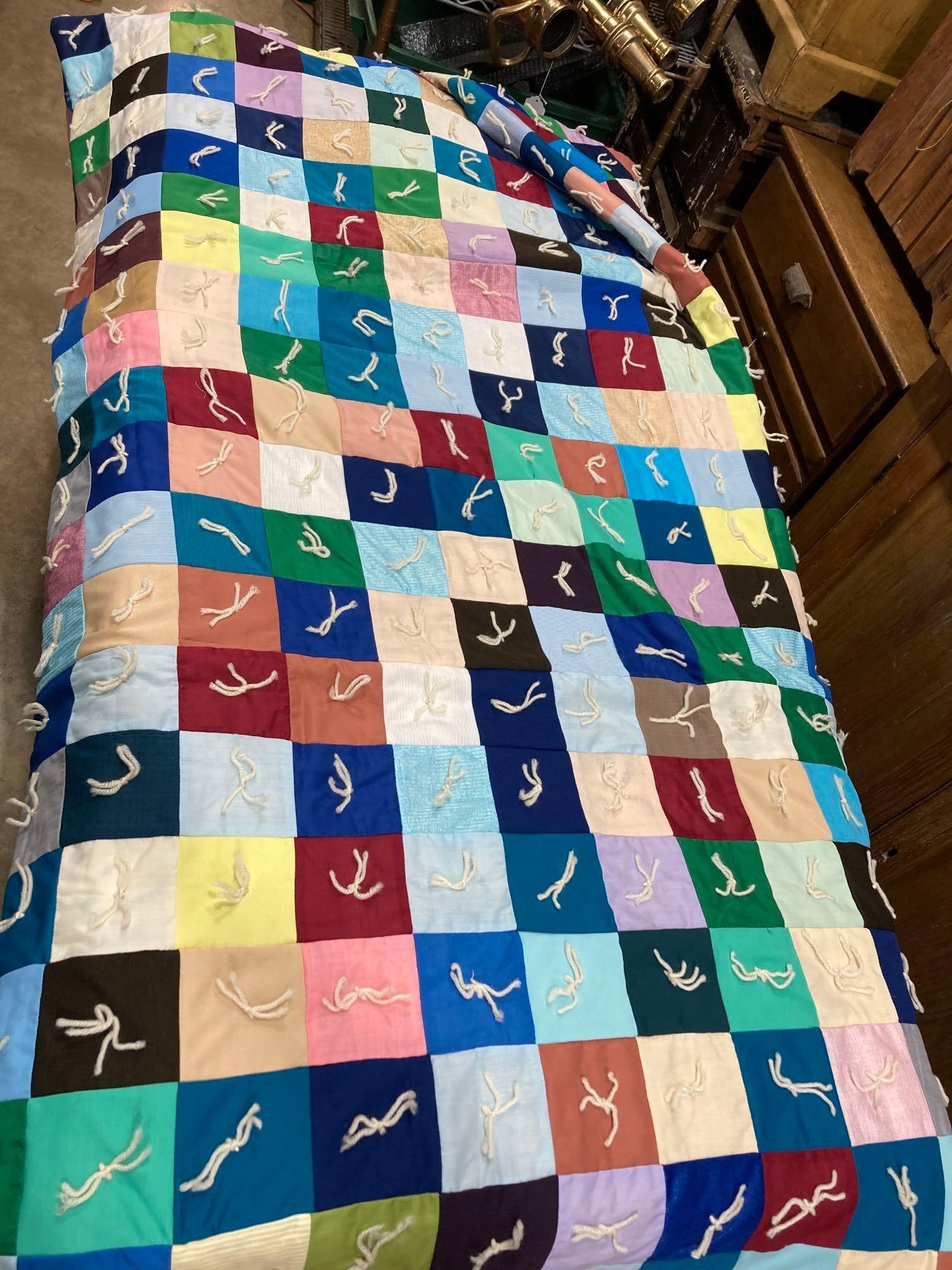 KNOTTED PATCHWORK QUILT: IN GOOD CONDITION, NO RIPS OR TEARS, 100X96
