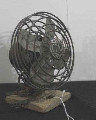 1930S GENERAL MOTORS DASHBOARD FAN: .