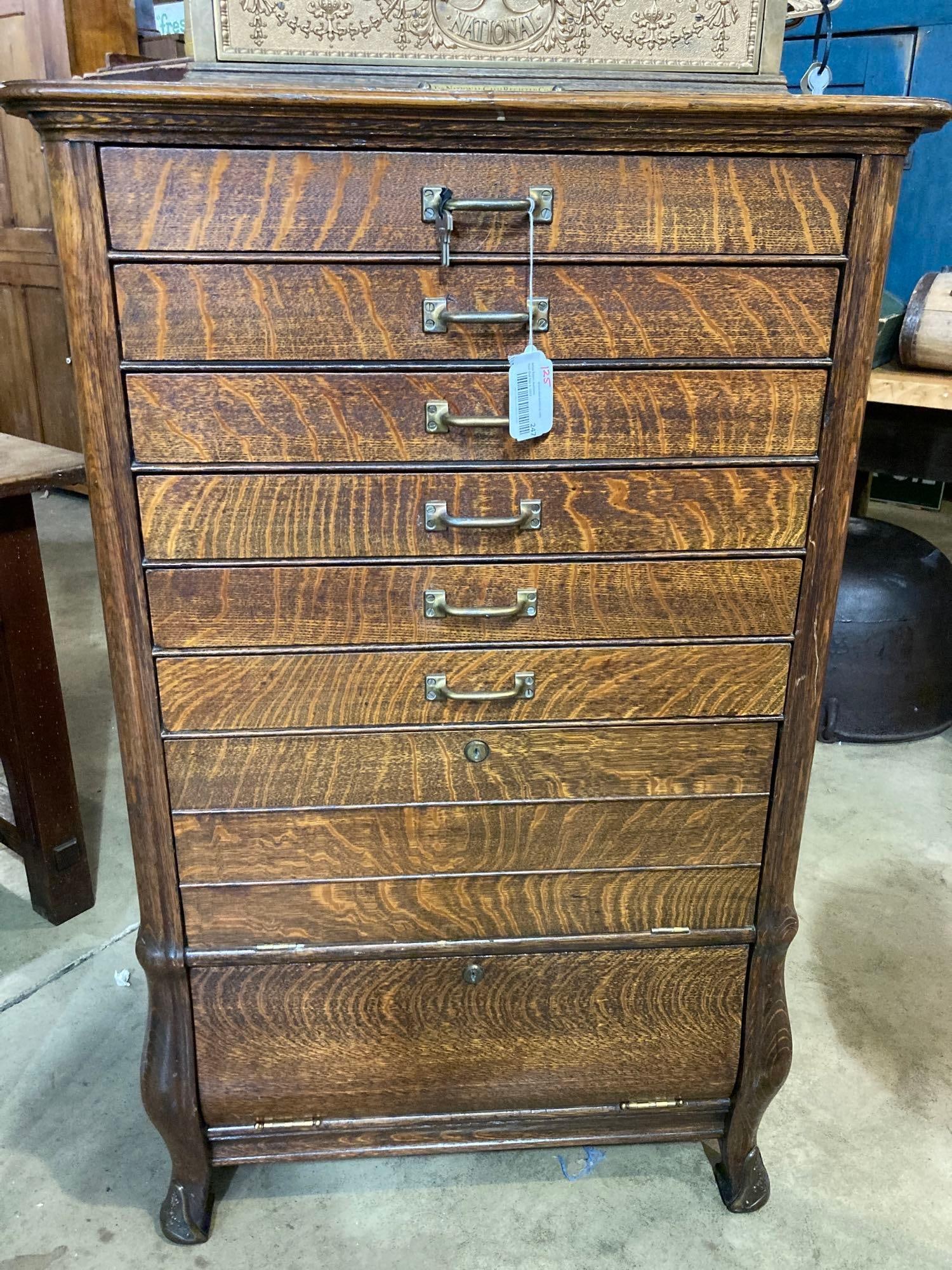 Incredible National quarter-sawn Oak cabinet  (1 of 7)