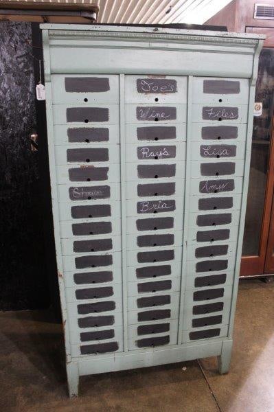 The M. Ohmer's Sons Co. 48-slot Postal cabinet  (1 of 7)