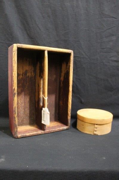 Great painted carrier box & small pantry box (1 of 8)