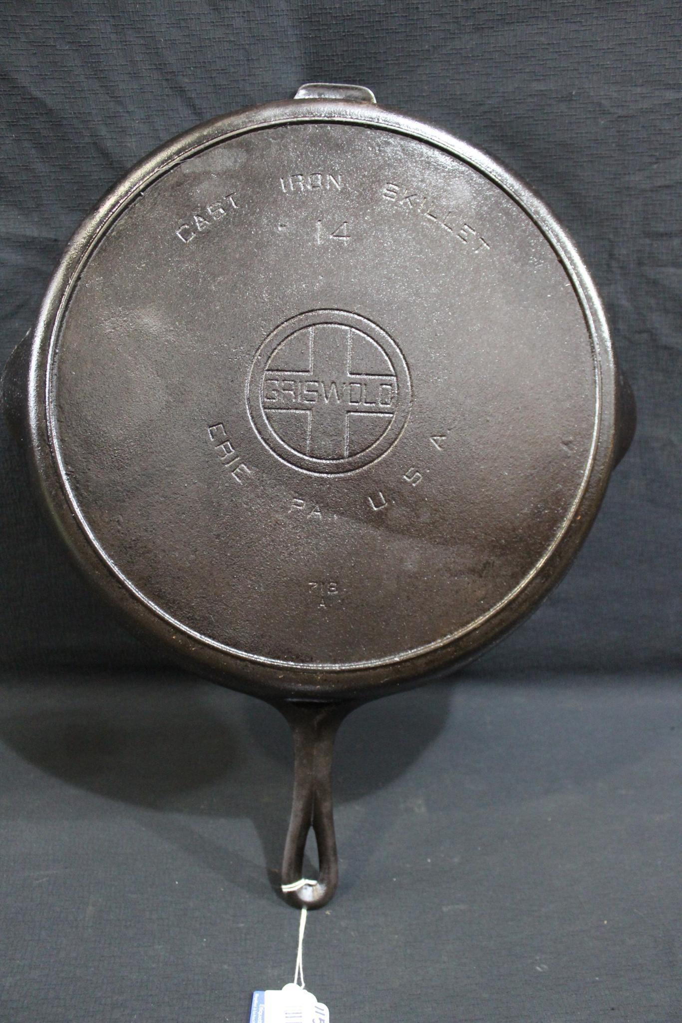 Griswold #14 cast iron skillet  (1 of 5)
