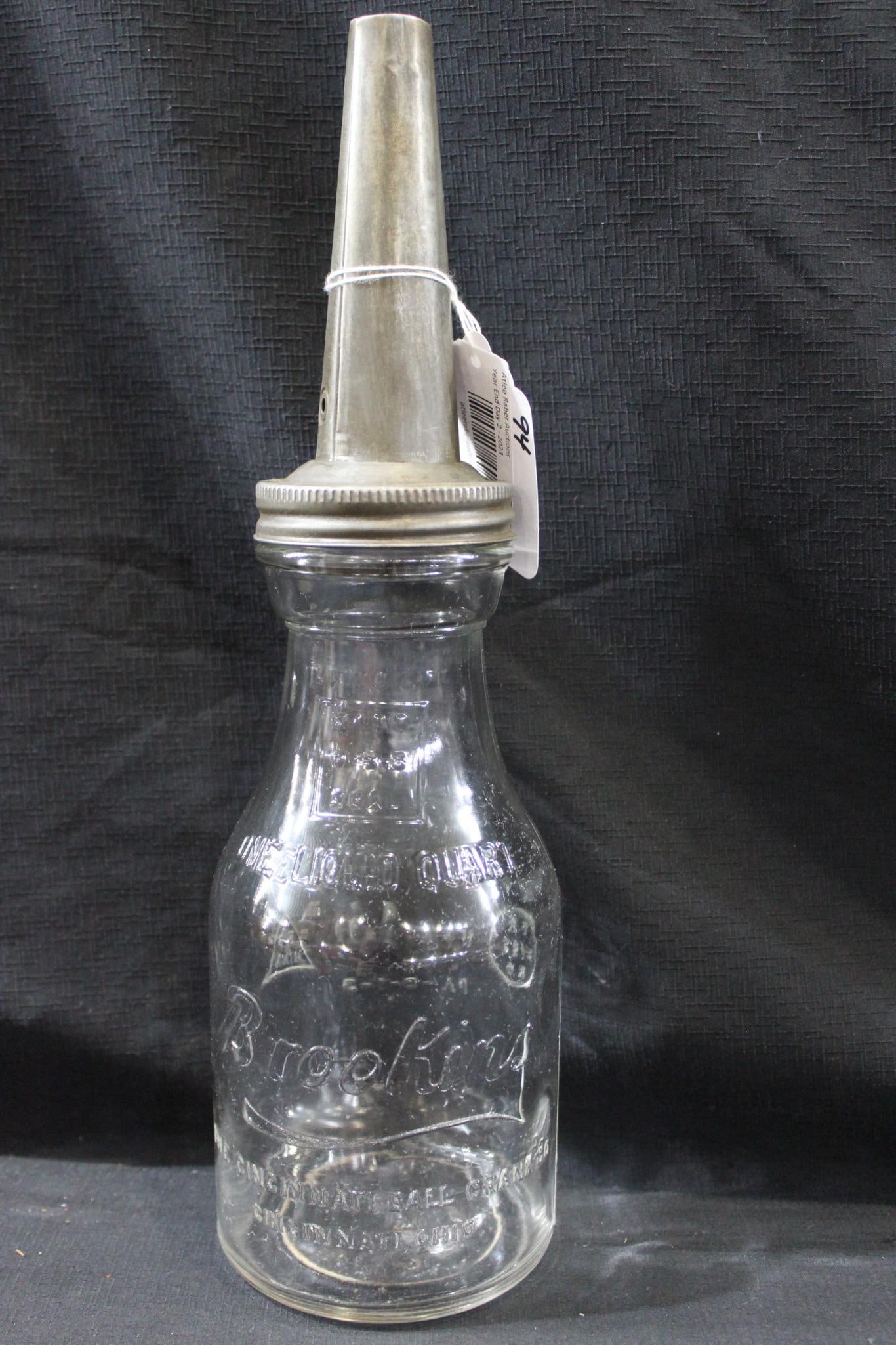 Brookins 1qt glass oil bottle (1 of 5)