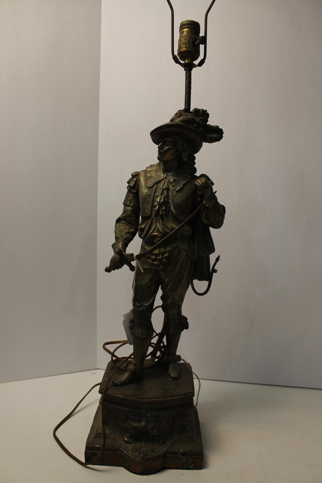 DON CEASAR MUSKETEER LAMP (1 of 4)
