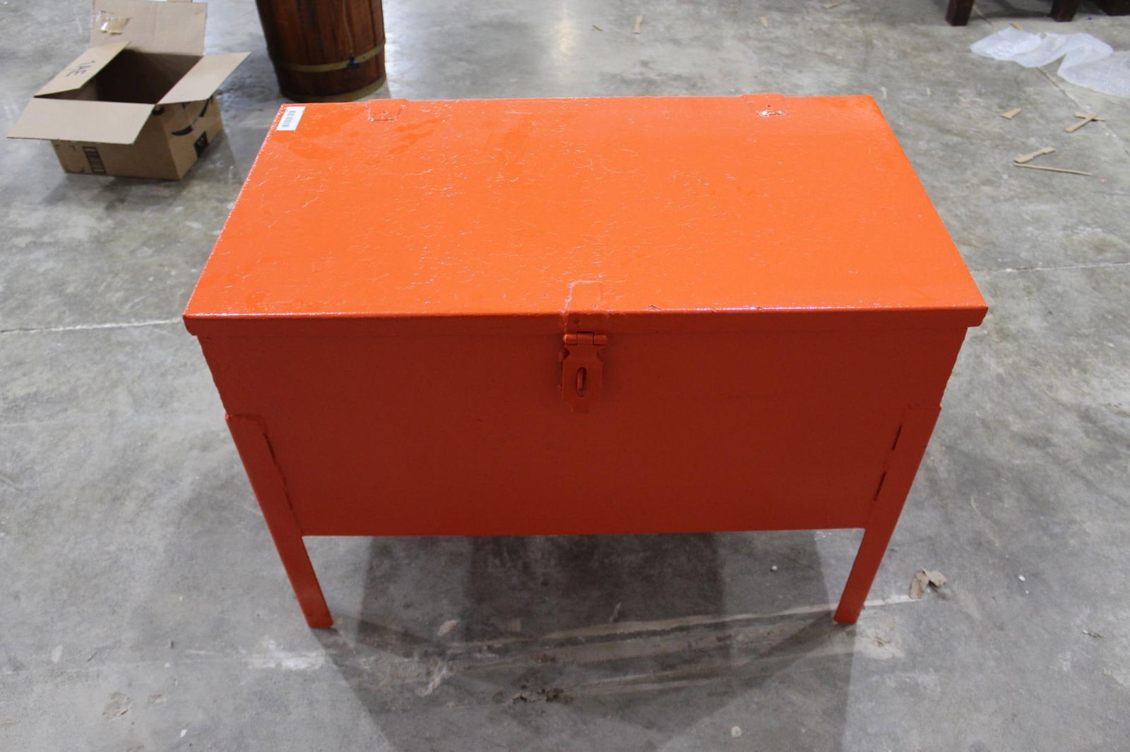 CHICAGO METAL LOCK BOX WITH PAIR OF WHEELS (1 of 4)