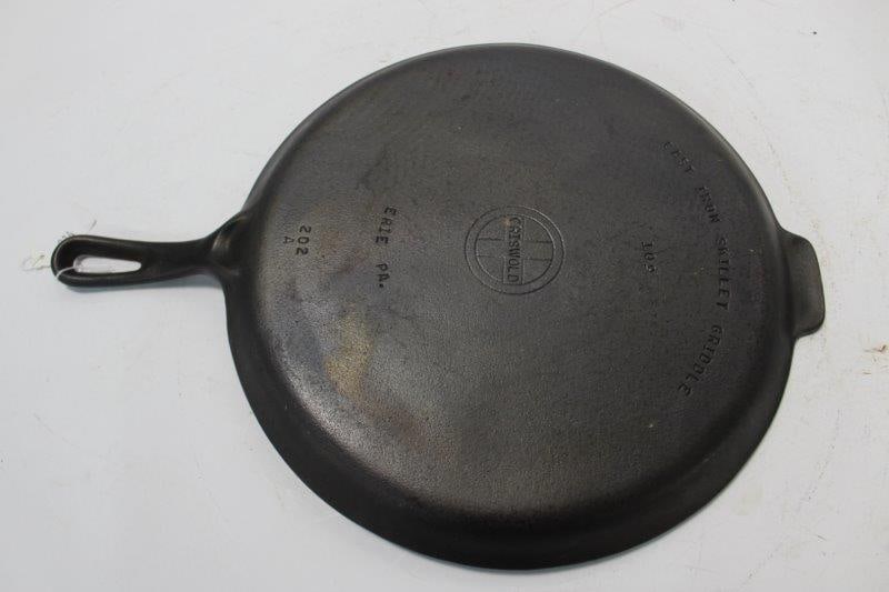 GRISWOLD NO. 109 GRIDDLE: SKILLET GRIDDLE