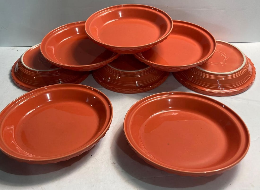 VINTAGE SALMON FIESTA WARE PIE PLATES (1 of 4)