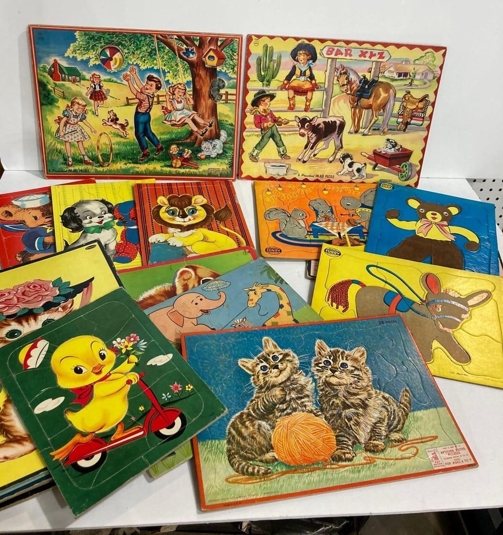 SAALFIELD & VINTAGE CHILDRENS PUZZLES (1 of 8)