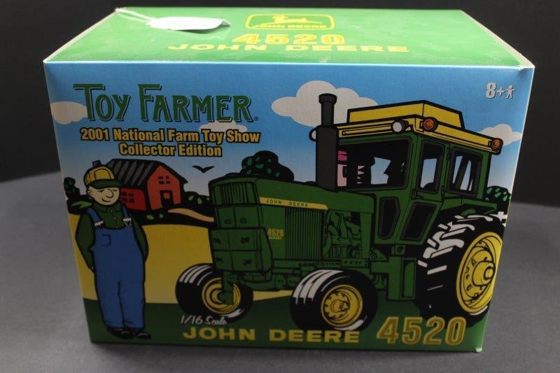 ERTL JOHN DEERE 4520 TOY FARMER SPECIAL EDITION 2001 NAT. FARM TOY SHOW: .