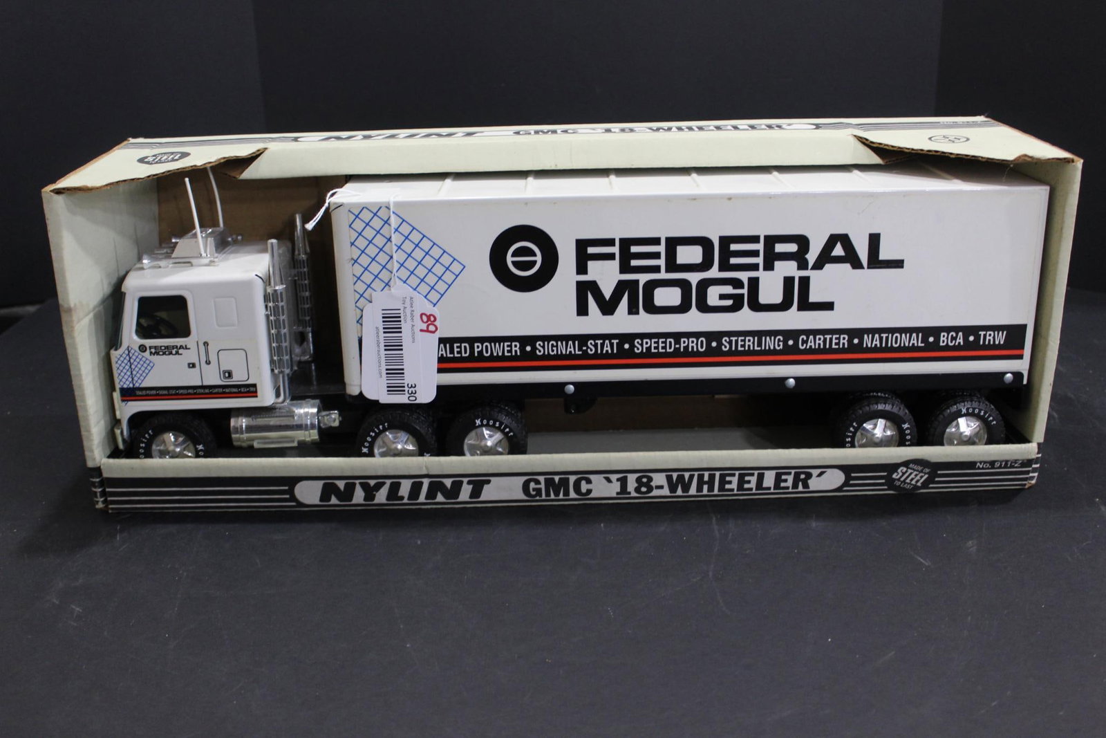 NYLINT FEDERAL MOGUL GMC 18 WHEELER: NIB ?STOCK NO 911-Z