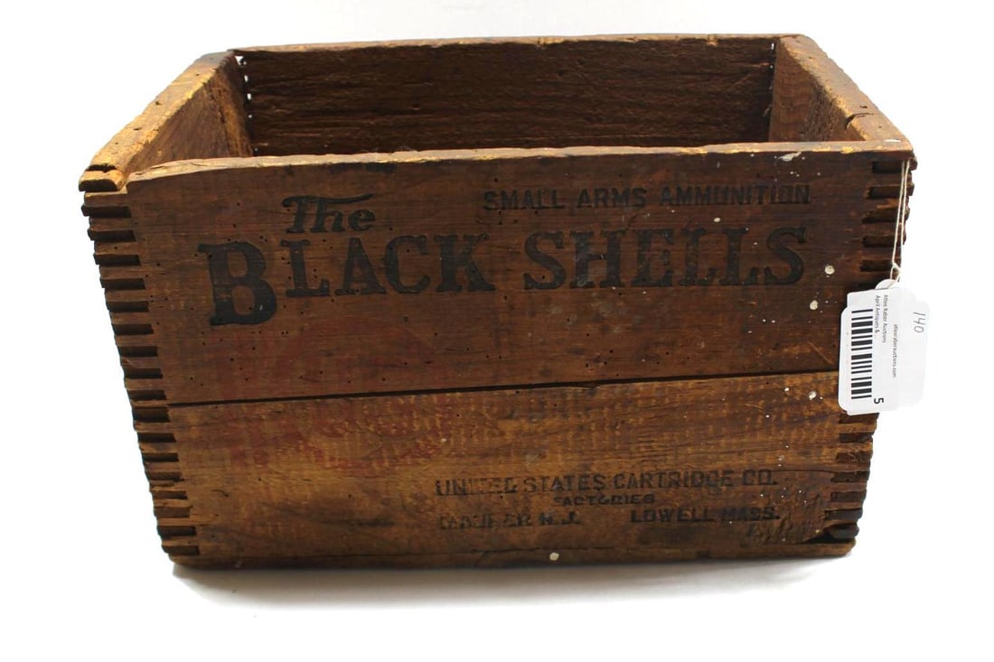 CLIMAX BLACK SHELLS AMMUNITION CRATE: DOVETAILED BOX WITH STENCILING ON ALL FOUR SIDES. 15X9X10