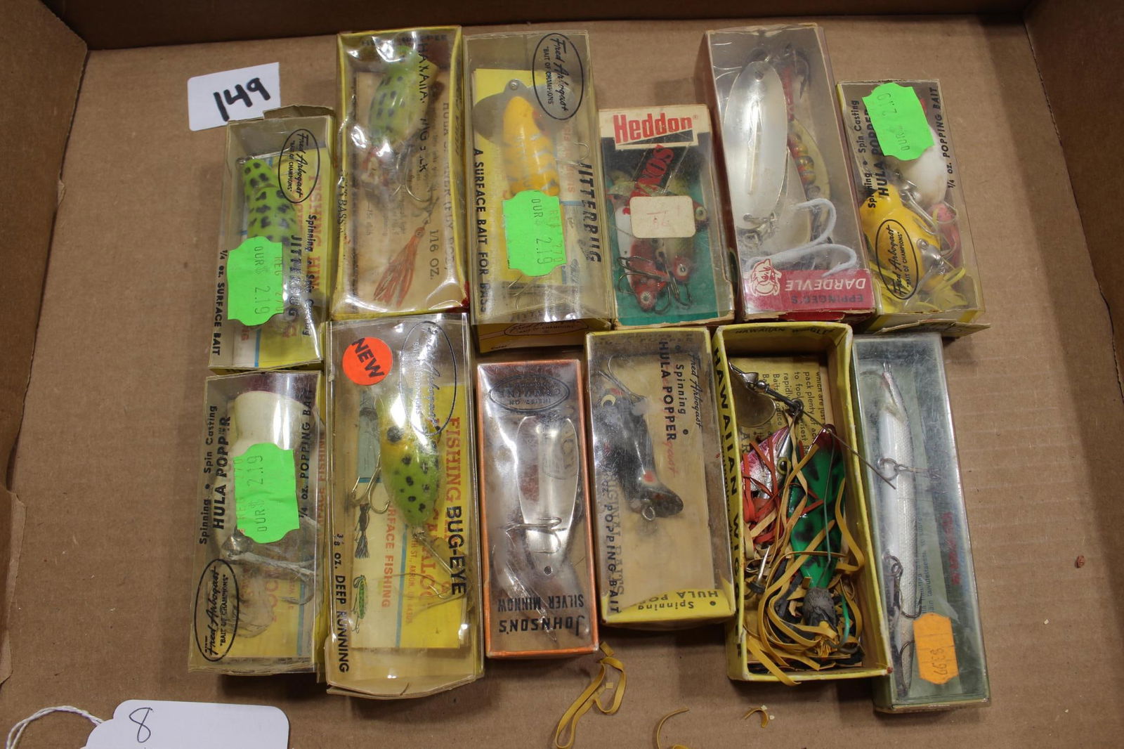 NOS FISHING LURES (1 of 3)