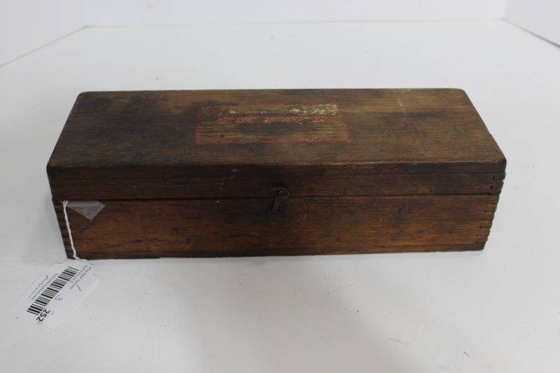 MINUTE MAN KEYWAY BROOCH SET (1 of 4)