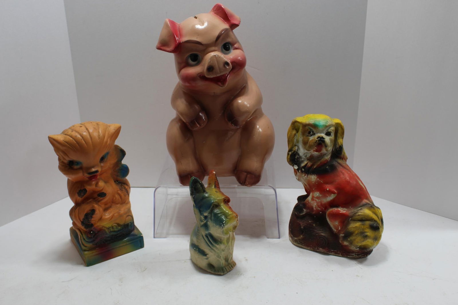 CHALKWARE ANIMALS & BANK (1 of 4)