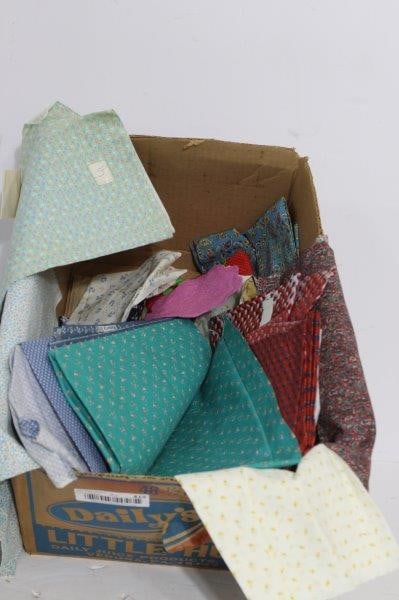 LARGE LOT OF VINTAGE FABRIC: INCLUDES VARIOUS PATTERNS AND LENGTHS