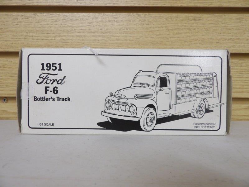 1ST GEAR 1951 FORD F-6 DADS ROOT BEER BOTTLERS TRUCK PRECISION COLLECTIBLE: NIB 1/34 SCALE STOCK NO. 19-1115