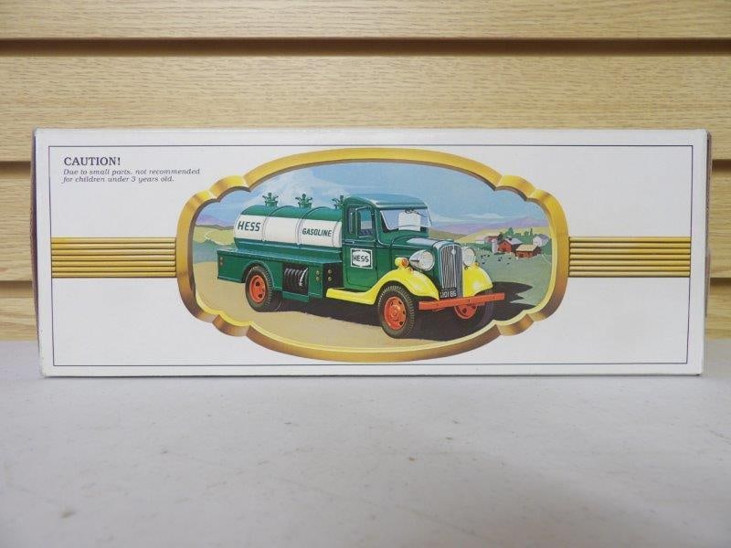 HESS GASOLINE THE FIRST HESS TRUCK (1 of 4)
