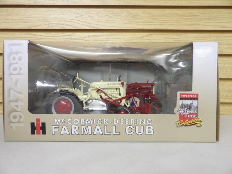 SPEC CAST FIRESTONE WHEELS OF TIME McCORMICK DEERING FARMALL CUB LIMITED EDITION TRACTOR (1 of 8)