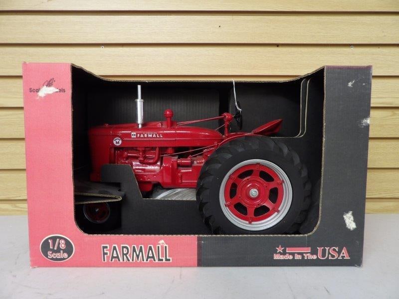 IH McCORMICK FARMALL SUPER M NF 1/8 SIGNED TRACTOR W/ BOX ALSO SIGNED: NIB SIGNED TRACTOR AND BOX 1/8 SCALE