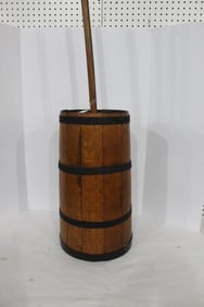 American Oak Dasher churn