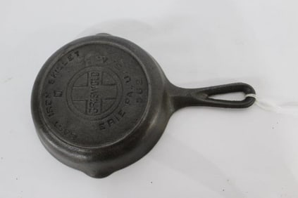 Griswold #0 cast iron skillet