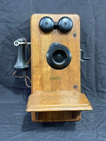 Kellogg Oak Wall Phone