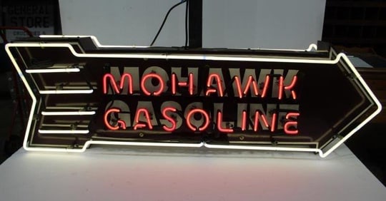 Double Sided Mohawk Gasoline Neon Arrow