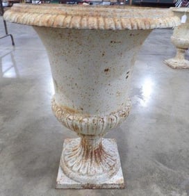 24IN Cast Iron Urn Planter