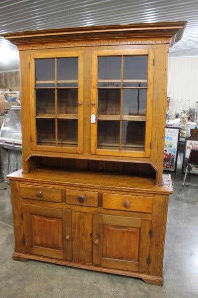 Two Piece Pine Step Back Cupboard (1 of 12)
