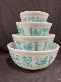 Pyrex Amish Butter Print mixing bowl set