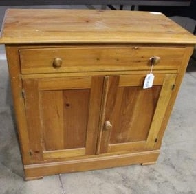 American pine washstand