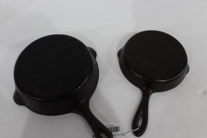 Hammered Cast Iron Skillets