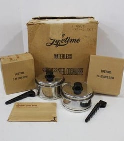 6 Piece NOS Lifetime Cookware